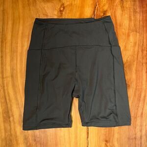 THINX Cycle Shorts Moderate Women's M Black Side Pockets Athletic Stretch PP25